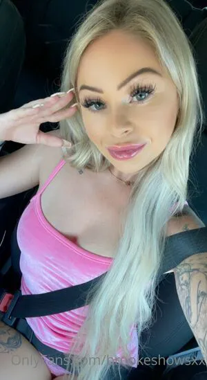 Brookeshowsxx OnlyFans Leaked Free Thumbnail Picture - #DMzNieJOJG