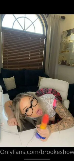 Brookeshowsxx OnlyFans Leaked Free Thumbnail Picture - #IXuiyuYuAd