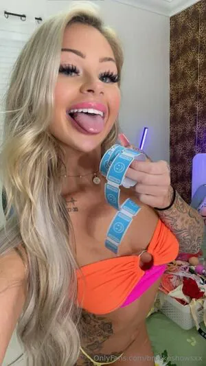 Brookeshowsxx OnlyFans Leaked Free Thumbnail Picture - #LoejW1ta4w