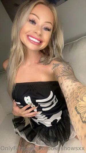 Brookeshowsxx OnlyFans Leaked Free Thumbnail Picture - #cghGERSa35