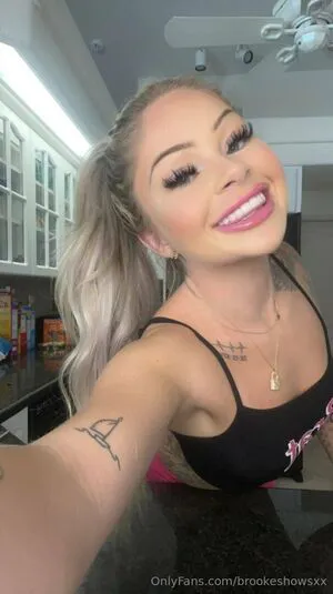 Brookeshowsxx OnlyFans Leaked Free Thumbnail Picture - #jrFXucIHpf