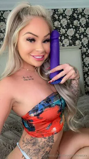 Brookeshowsxx OnlyFans Leaked Free Thumbnail Picture - #nkmmC55HDG