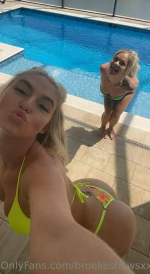 Brookeshowsxx OnlyFans Leaked Free Thumbnail Picture - #tWknvrbcos