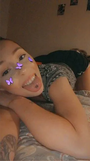 Brookieecoookiee69 OnlyFans Leaked Free Thumbnail Picture - #h8miledh8D