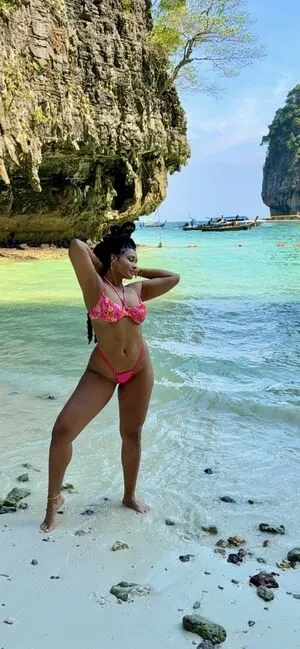 Browns Shoreditch OnlyFans Leaked Free Thumbnail Picture - #gGVPVQPErQ