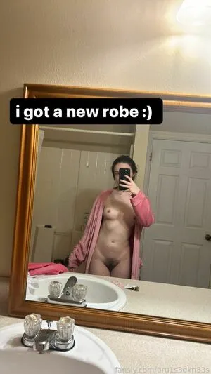 Bru1s3dkn33s OnlyFans Leaked Free Thumbnail Picture - #9ux1sbRQuE