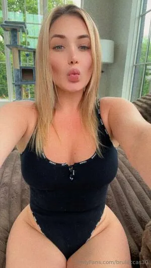 Bruluccas30 OnlyFans Leaked Free Thumbnail Picture - #PvyNvCEjB3