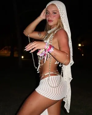 Bruna Griphao OnlyFans Leaked Free Thumbnail Picture - #E6JIzpC2Uf