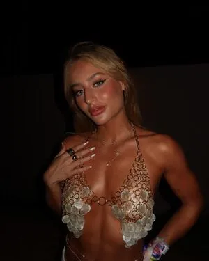 Bruna Griphao OnlyFans Leaked Free Thumbnail Picture - #tRTUktu6Sd