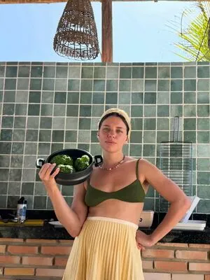 Bruna Linzmeyer OnlyFans Leaked Free Thumbnail Picture - #JnxjxO15cJ