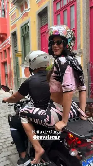 Bruna Marquezine OnlyFans Leaked Free Thumbnail Picture - #4U4NM9q6rY