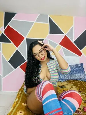Brunechaudefree OnlyFans Leaked Free Thumbnail Picture - #69QIEvlRm5