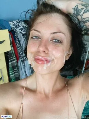 Brunettebetsy OnlyFans Leaked Free Thumbnail Picture - #yRumik71Sa
