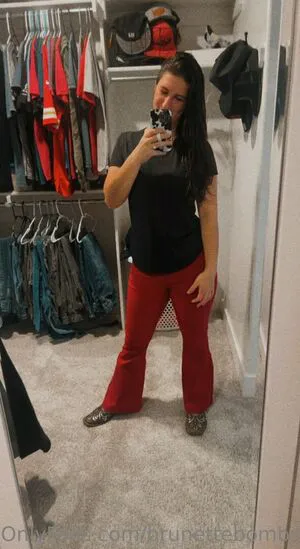 Brunettebombshell13 OnlyFans Leaked Free Thumbnail Picture - #mtsGmxFaN2