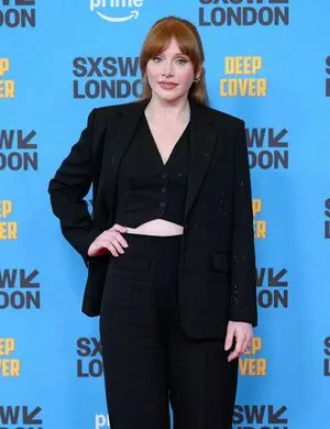 Bryce Dallas Howard OnlyFans Leaked Free Thumbnail Picture - #PqWrV1V0d0
