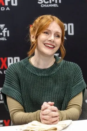 Bryce Dallas Howard OnlyFans Leaked Free Thumbnail Picture - #em33AnQCvo