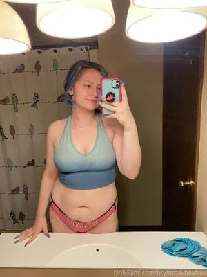 Brynnbaybeefree OnlyFans Leaked Free Thumbnail Picture - #UCfwOp9gFA