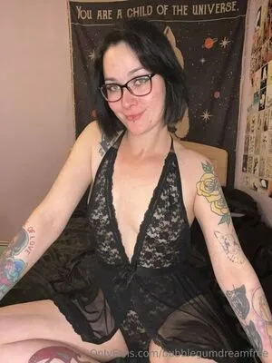 Bubblegumdreamfree OnlyFans Leaked Free Thumbnail Picture - #dEpEiCCr31
