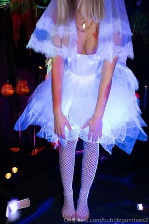 Bubblegumtoes2 OnlyFans Leaked Free Thumbnail Picture - #kpigCEdxAU