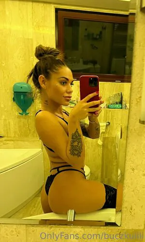 Buczkulili OnlyFans Leaked Free Thumbnail Picture - #x7HfUZb9lu