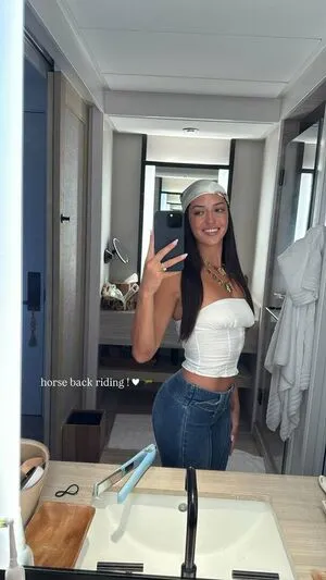 Builtbybells OnlyFans Leaked Free Thumbnail Picture - #8wGY2CnBGG