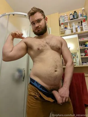 Bull Intraining OnlyFans Leaked Free Thumbnail Picture - #EjpHaUi10V