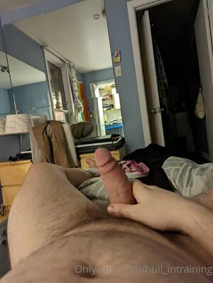 Bull Intraining OnlyFans Leaked Free Thumbnail Picture - #O1AWddUIA9