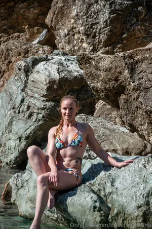 Bulletvalentina OnlyFans Leaked Free Thumbnail Picture - #TL3Pb3ZmnJ