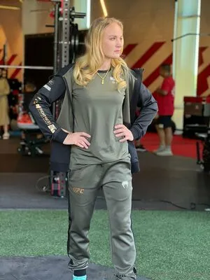 Bulletvalentina OnlyFans Leaked Free Thumbnail Picture - #hX01JZ0hY2