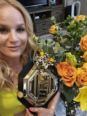 Bulletvalentina OnlyFans Leaked Free Thumbnail Picture - #vLeMANJzNq