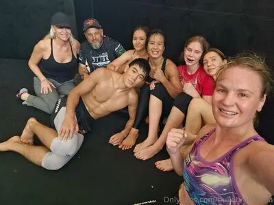 Bulletvalentina OnlyFans Leaked Free Thumbnail Picture - #yOv3Db96D1