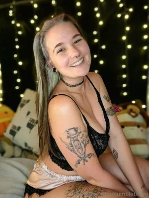 Bumblebieve OnlyFans Leaked Free Thumbnail Picture - #4rIYJ4e00G