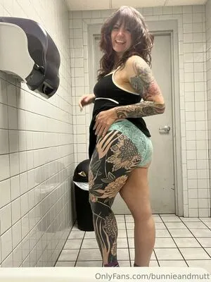 Bunnieandmutt OnlyFans Leaked Free Thumbnail Picture - #2S6zzUi4kc