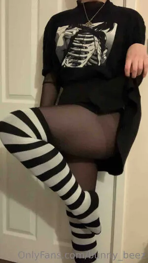 Bunny Beez OnlyFans Leaked Free Thumbnail Picture - #1usfXeP4i4