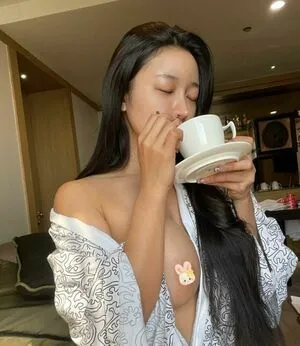 Bunny Zudeah OnlyFans Leaked Free Thumbnail Picture - #6x5IQ7YMus