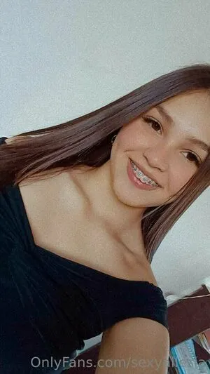 Bunnyallesia OnlyFans Leaked Free Thumbnail Picture - #OCyRw2jasA
