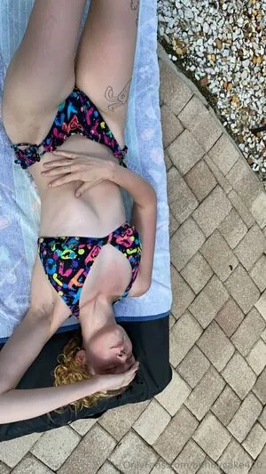 Bunnycake420 OnlyFans Leaked Free Thumbnail Picture - #Udxh33vP1y