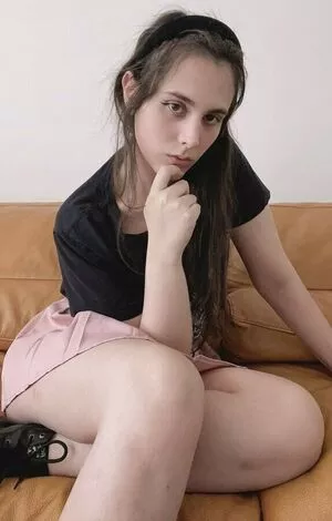 Bunnygirlemma OnlyFans Leaked Free Thumbnail Picture - #Kz0Mz1UtL9
