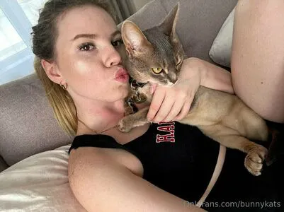 Bunnykats OnlyFans Leaked Free Thumbnail Picture - #GiKx3BilF1