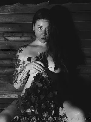 Bunnylustfulfree OnlyFans Leaked Free Thumbnail Picture - #IKeAcByUEE