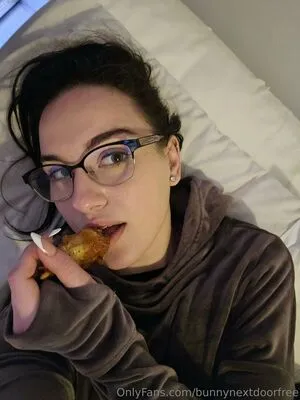 Bunnynextdoorfree OnlyFans Leaked Free Thumbnail Picture - #ETDXXManK0