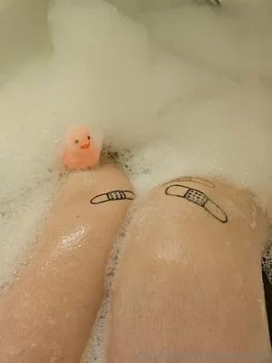 Bunnyymilkk OnlyFans Leaked Free Thumbnail Picture - #DanMu3NWeT