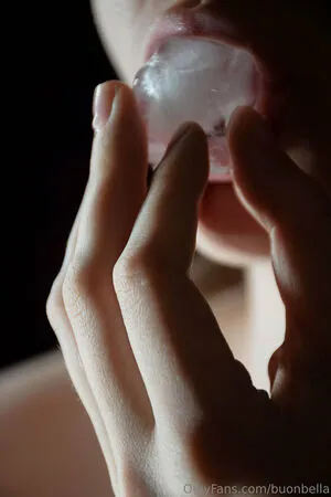 Buonbella OnlyFans Leaked Free Thumbnail Picture - #UHExSkd8sk