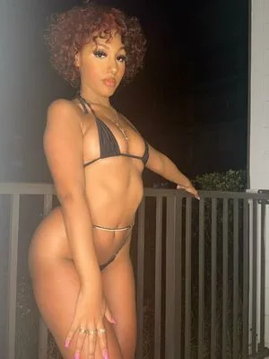 Burlz OnlyFans Leaked Free Thumbnail Picture - #b6EomirMzr
