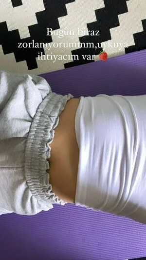 Buse Yilmaz OnlyFans Leaked Free Thumbnail Picture - #NcVJEYSPR5