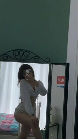 Buse Yilmaz OnlyFans Leaked Free Thumbnail Picture - #Xkz1t6WPEy