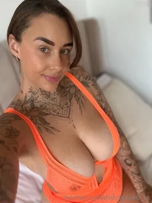 Busty Belle OnlyFans Leaked Free Thumbnail Picture - #3lie345yBH