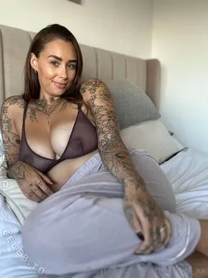 Busty Belle OnlyFans Leaked Free Thumbnail Picture - #D4LRSe5Isy