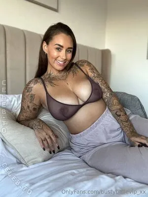 Busty Belle OnlyFans Leaked Free Thumbnail Picture - #Ne6ohQFx5x