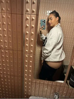 Busty Belle OnlyFans Leaked Free Thumbnail Picture - #jZqghXdR3f